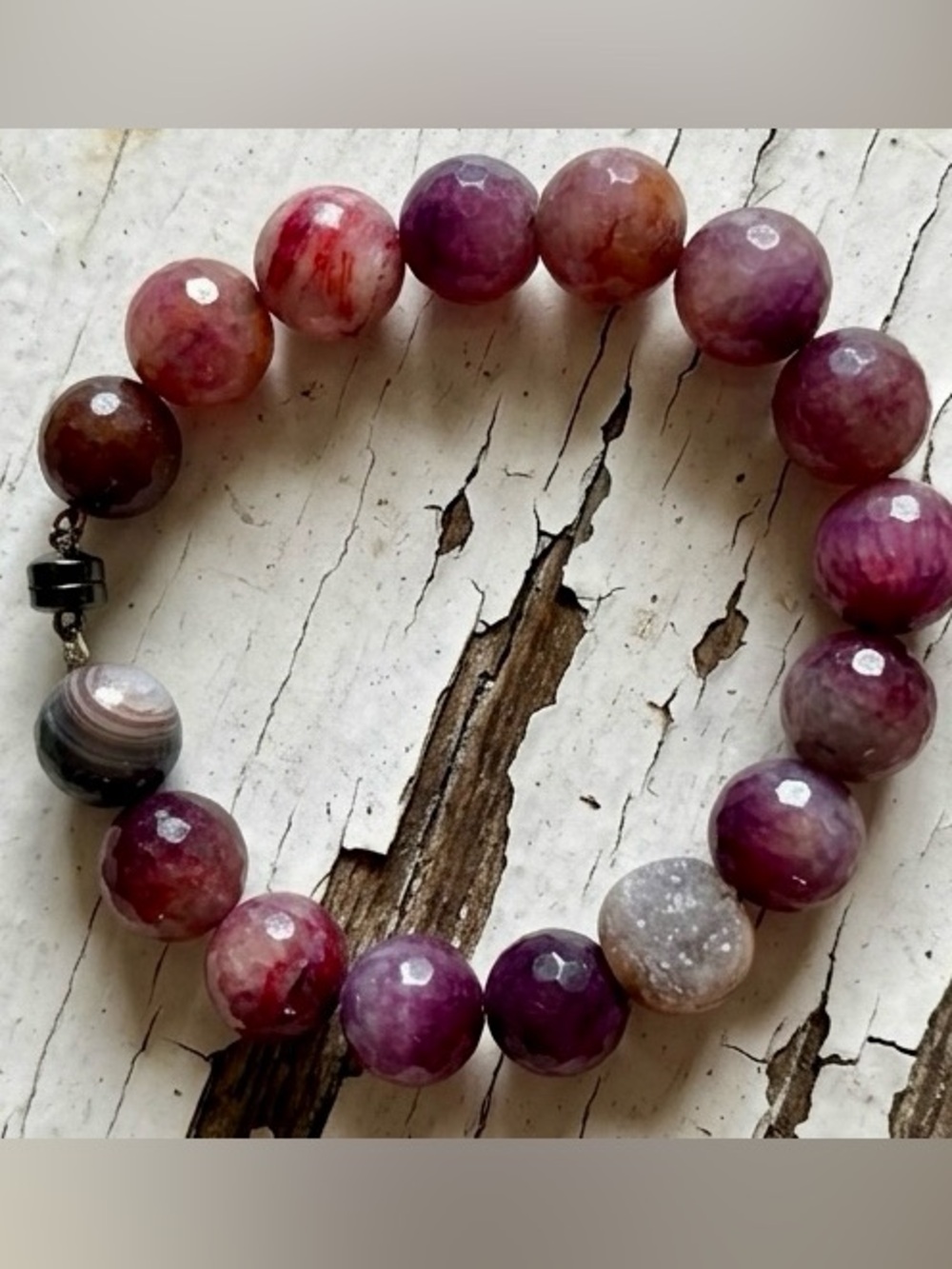 Chunky Faceted Mauve Agate Bracelet w/Magnetic Clasp